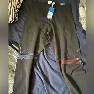 Adidas leggings